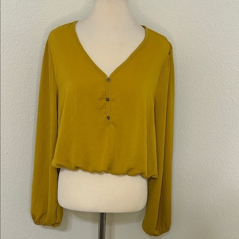 Fall Autumn Mustard Gold Buttoned Women's Top M Medium